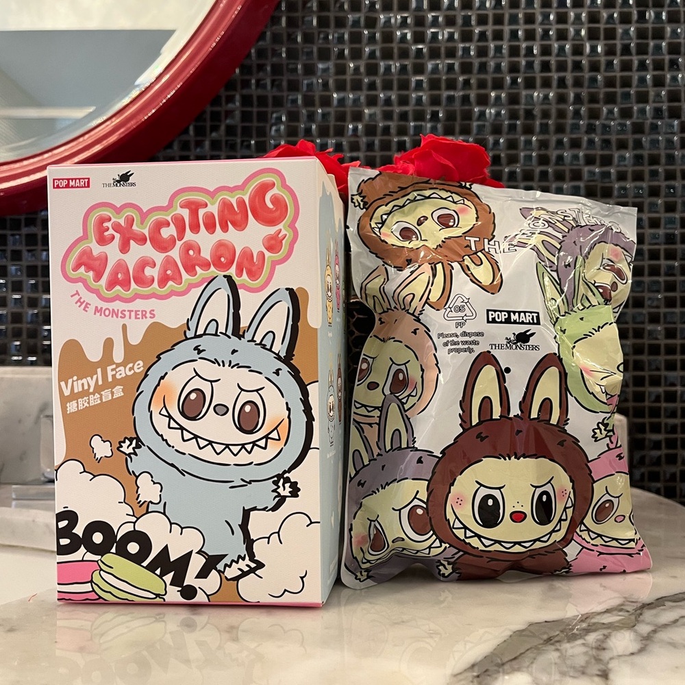 Exciting Macaron Vinyl Face the monsters labubu